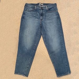 Plus size Levi mom jeans
